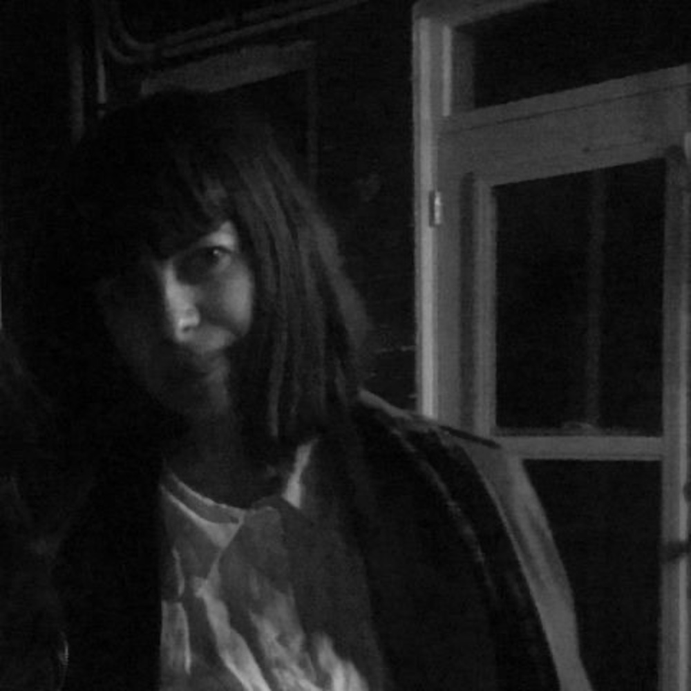 Meet your Posher, Dominique